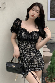 Plus Size Lacy Sweetheart Neckline Dress
